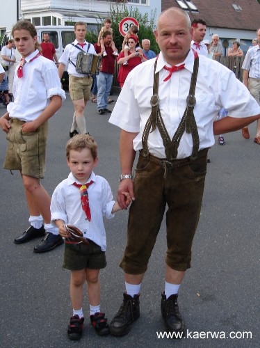 Krwa 2006: Rausdou und aafstelln vom Krwabamm