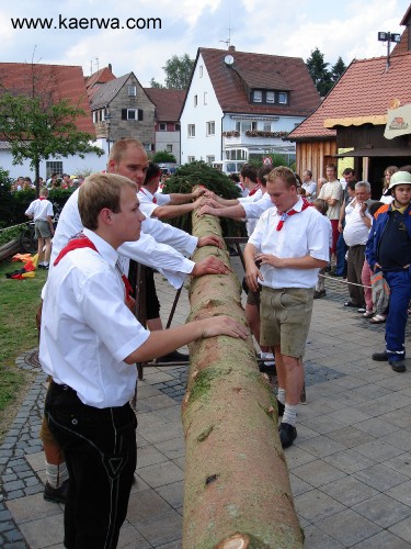 Krwa 2006: Rausdou und aafstelln vom Krwabamm