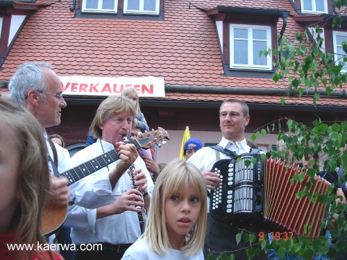 Krwa 2007 Kirwabaum austanzen