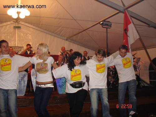 Krwa 2007 Platzkonzert vorm Rathaus und Bieranstich